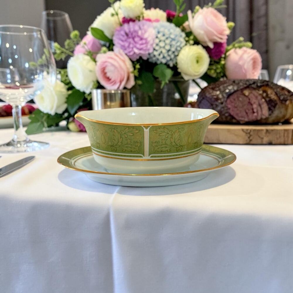 Noritake Eroica 2041 Gravy Boat Attached Underplate Green Gold Floral Japan VTG